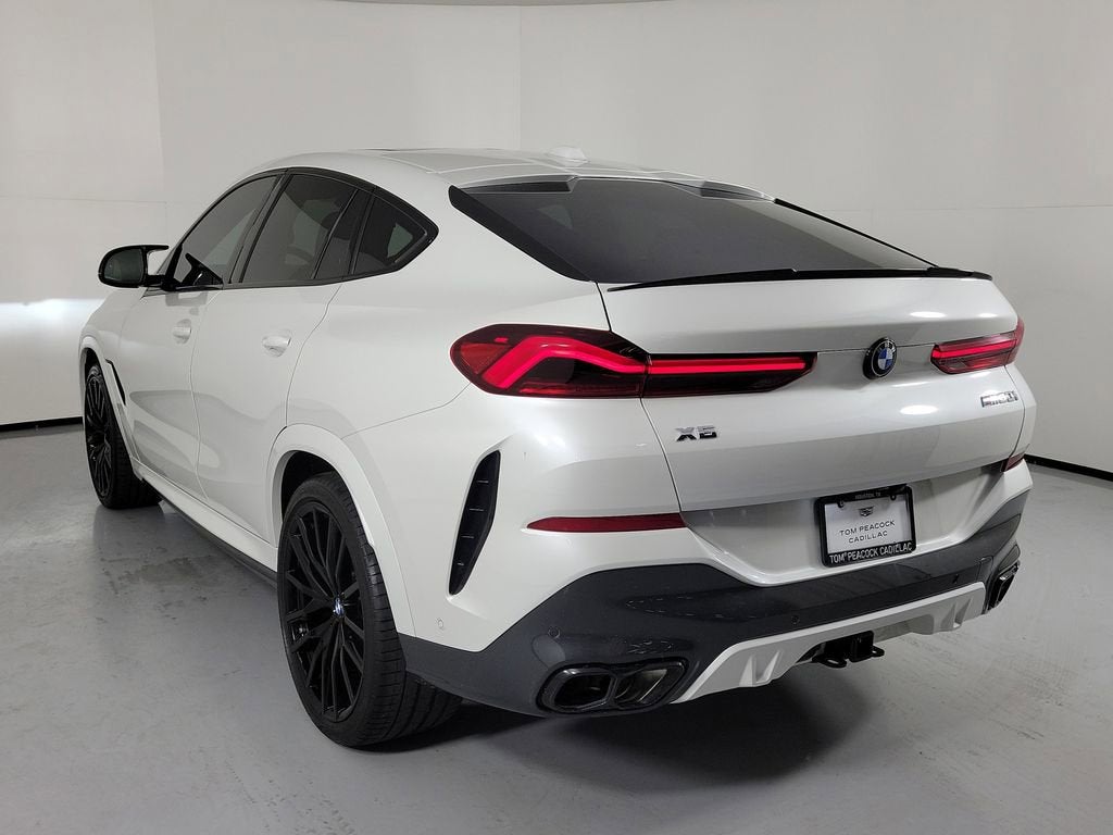 2024 BMW X6 M60i