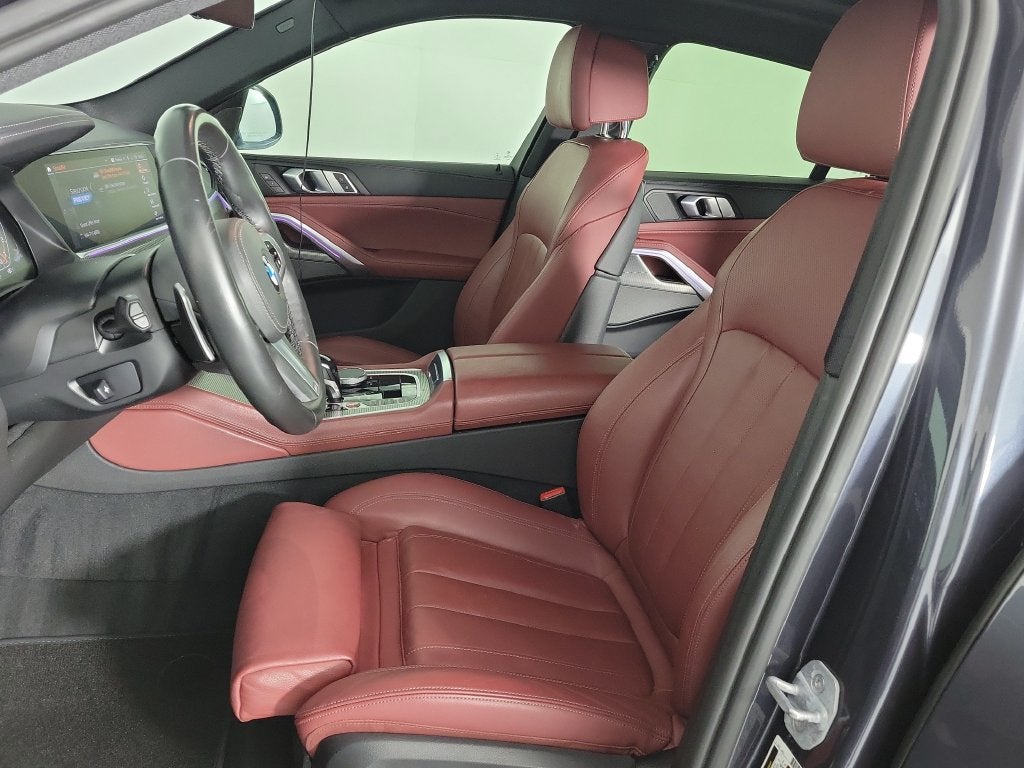 2020 BMW X6 M50i