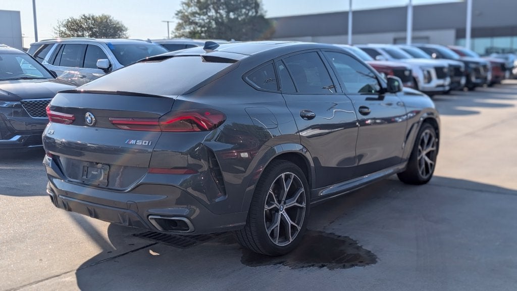 2020 BMW X6 M50i