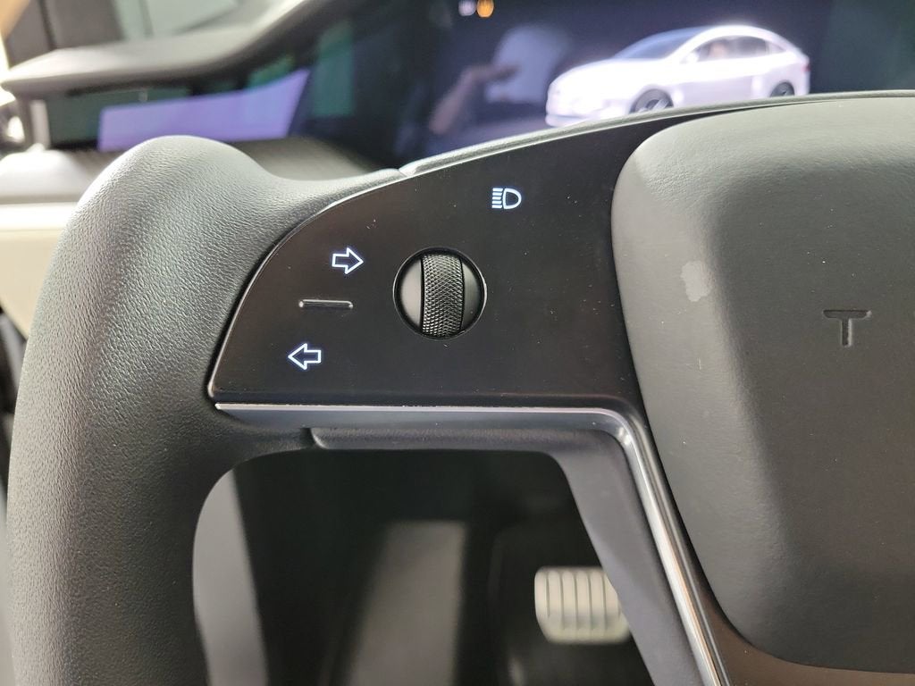 2022 Tesla Model X Plaid