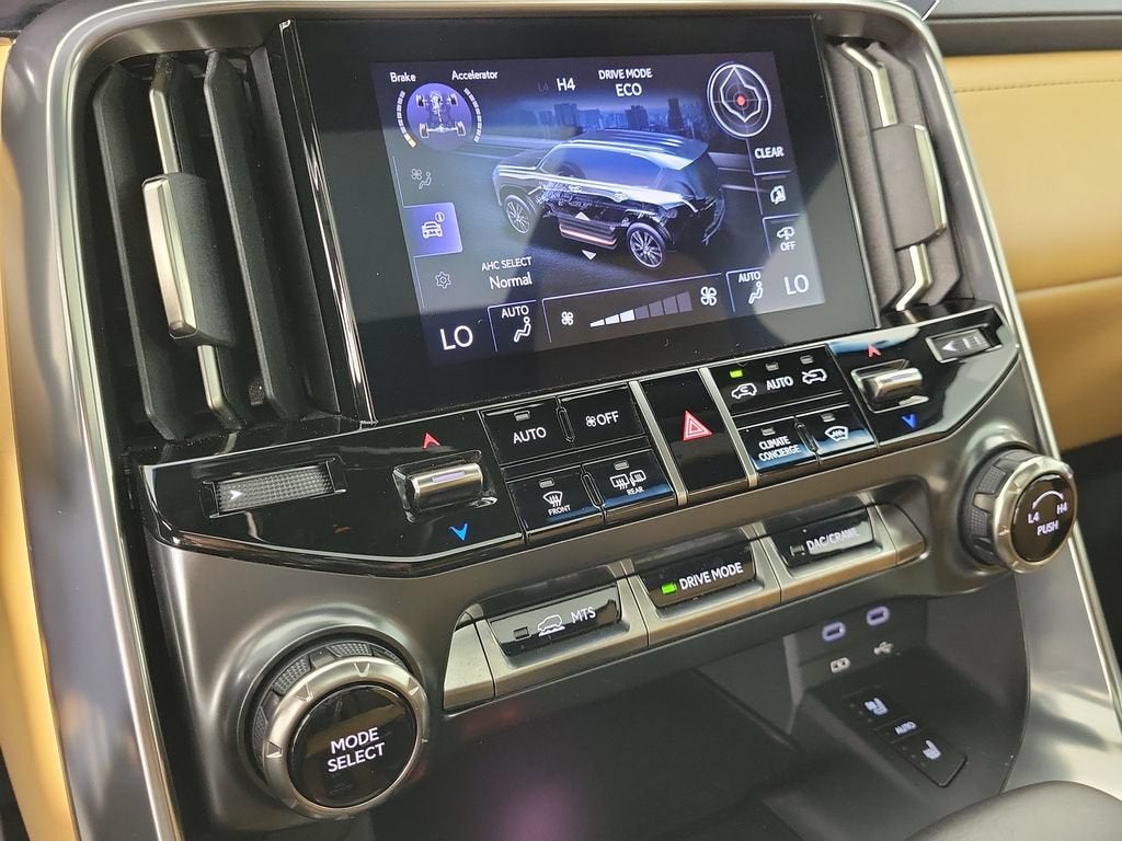 2025 Lexus LX LX 600 Luxury