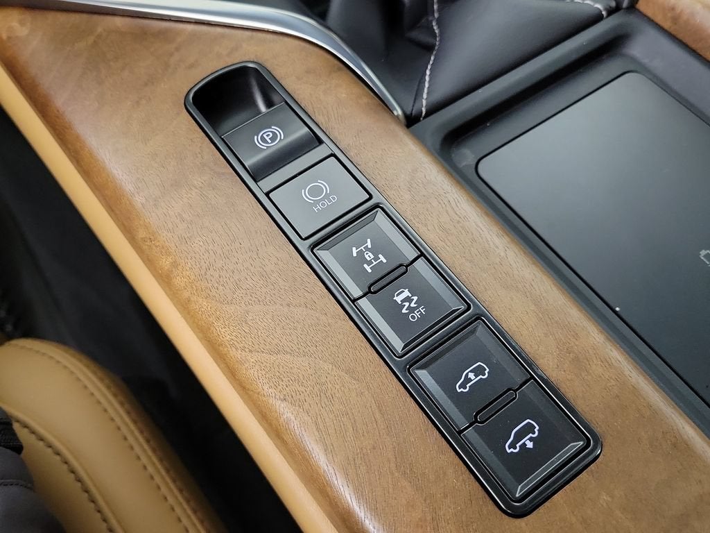 2025 Lexus LX LX 600 Luxury