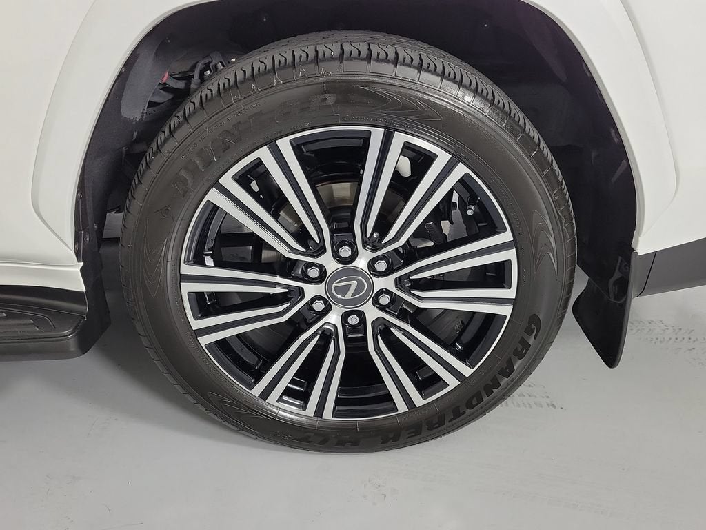 2025 Lexus LX LX 600 Luxury