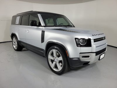 2023 Land Rover Defender SE