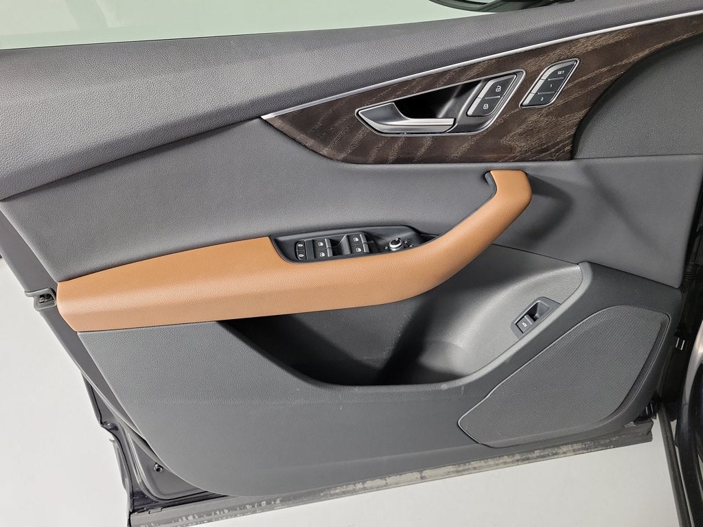 2021 Audi Q7 Premium