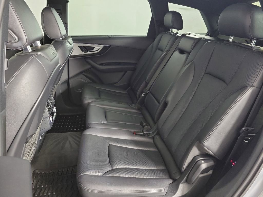 2019 Audi Q7 Premium Plus