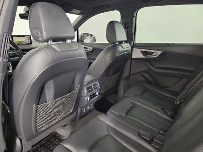 2019 Audi Q7 Premium Plus