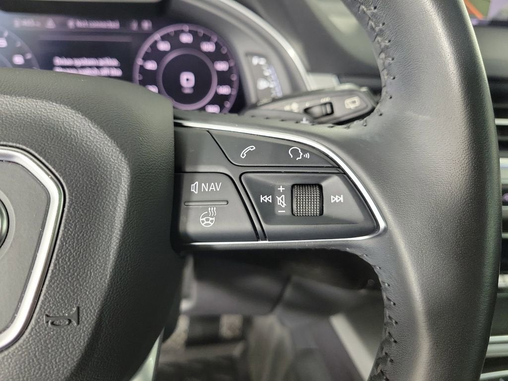 2019 Audi Q7 Premium Plus