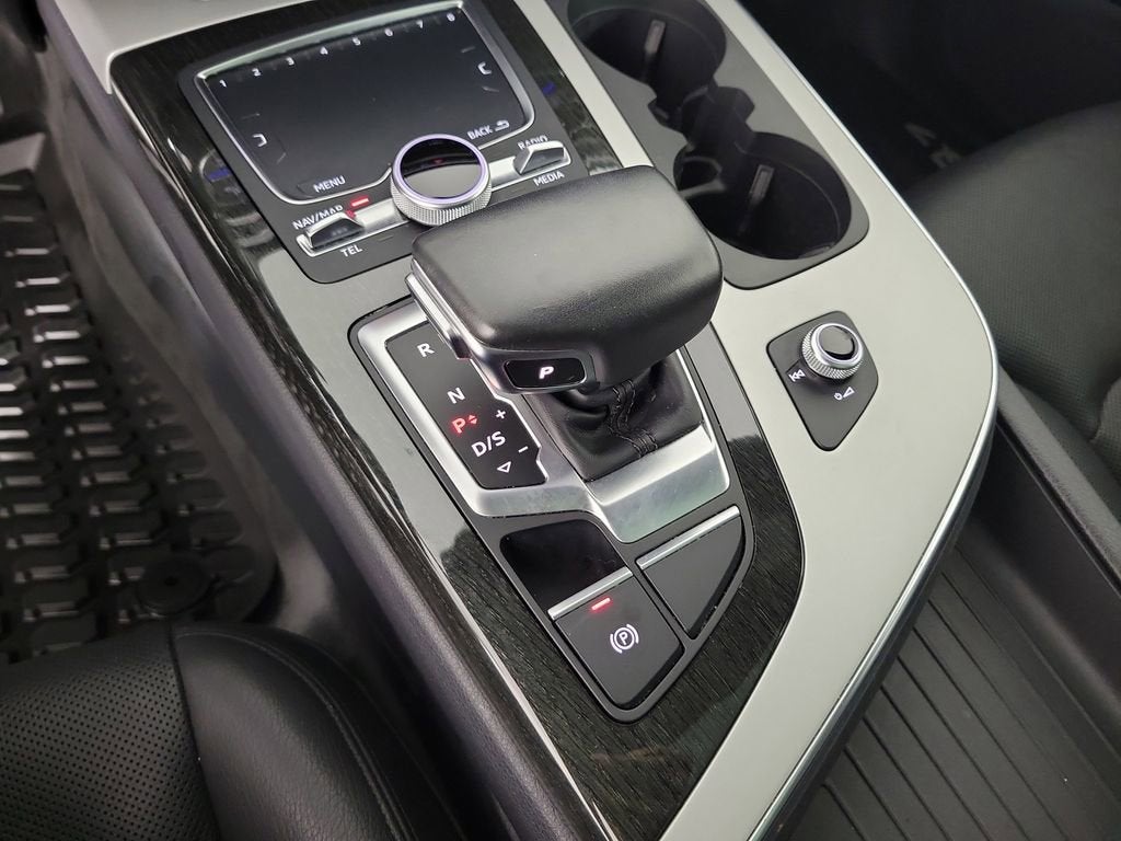 2019 Audi Q7 Premium Plus