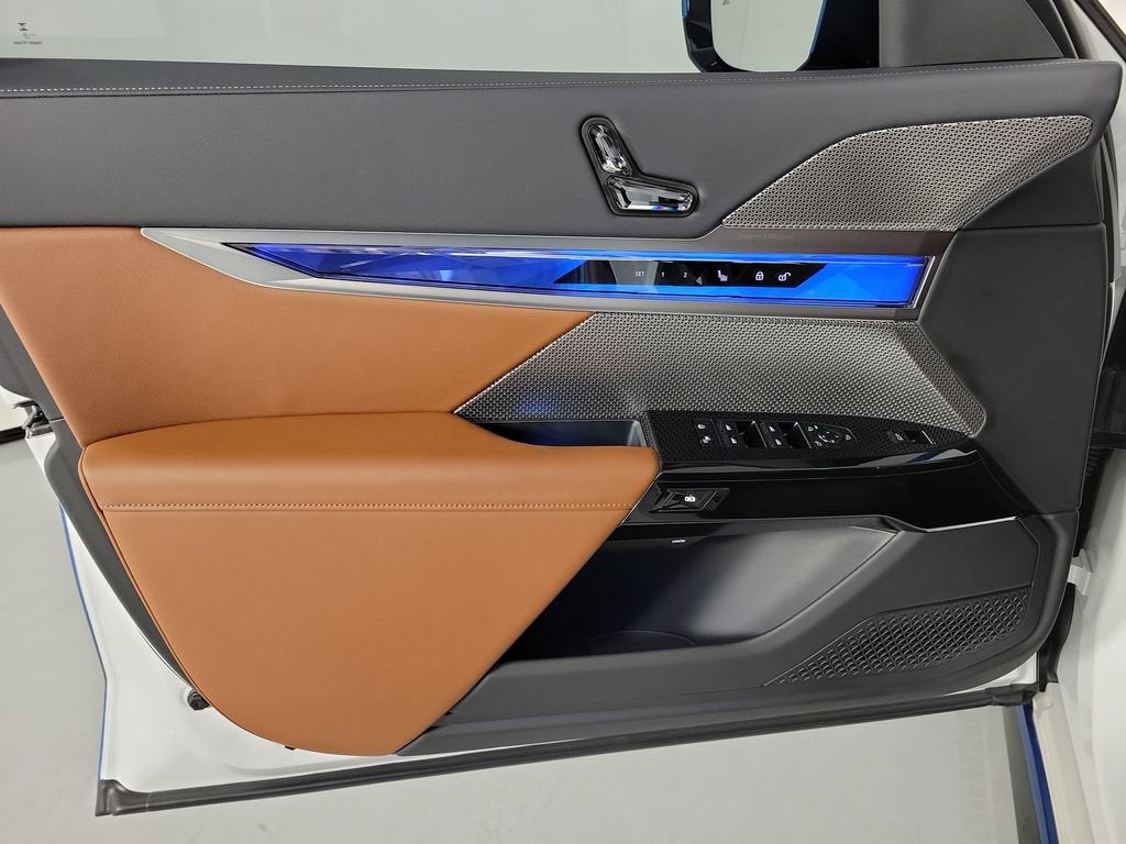 2025 BMW 7 Series 760i xDrive