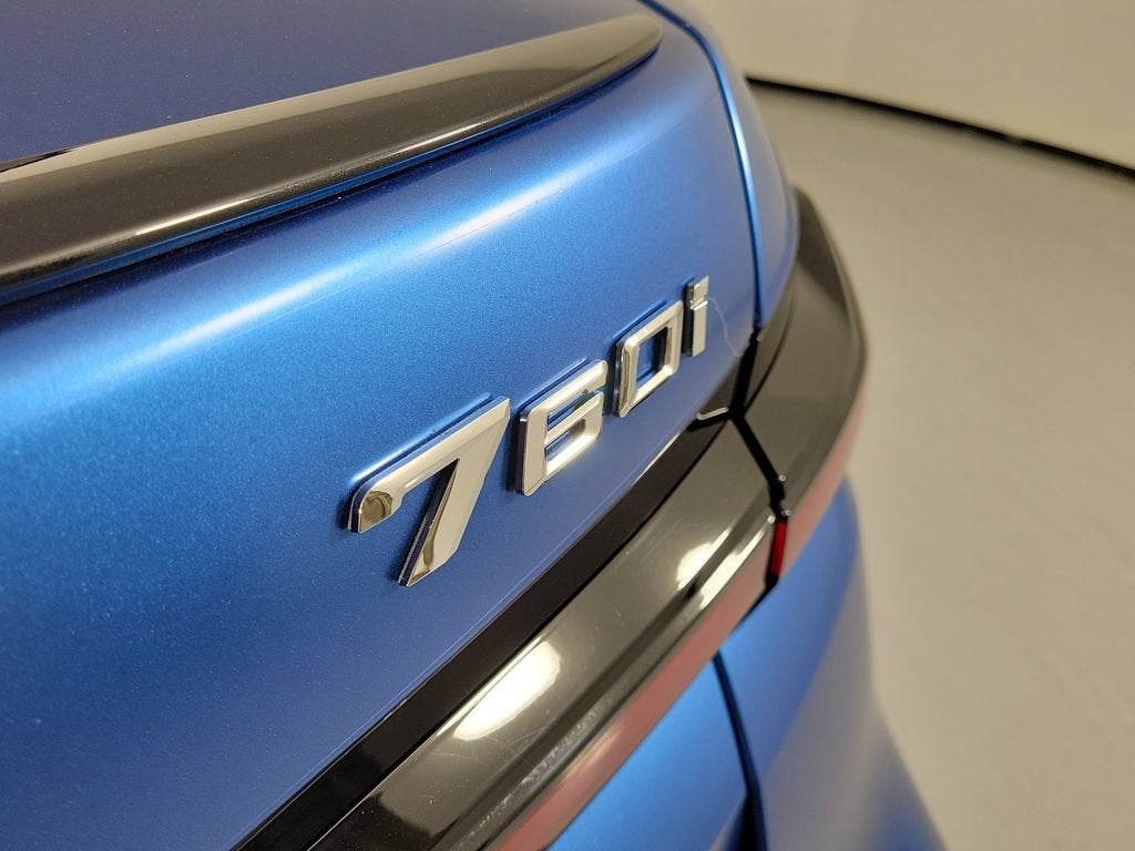 2025 BMW 7 Series 760i xDrive