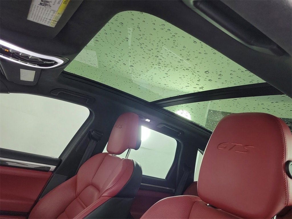 2016 Porsche Cayenne GTS