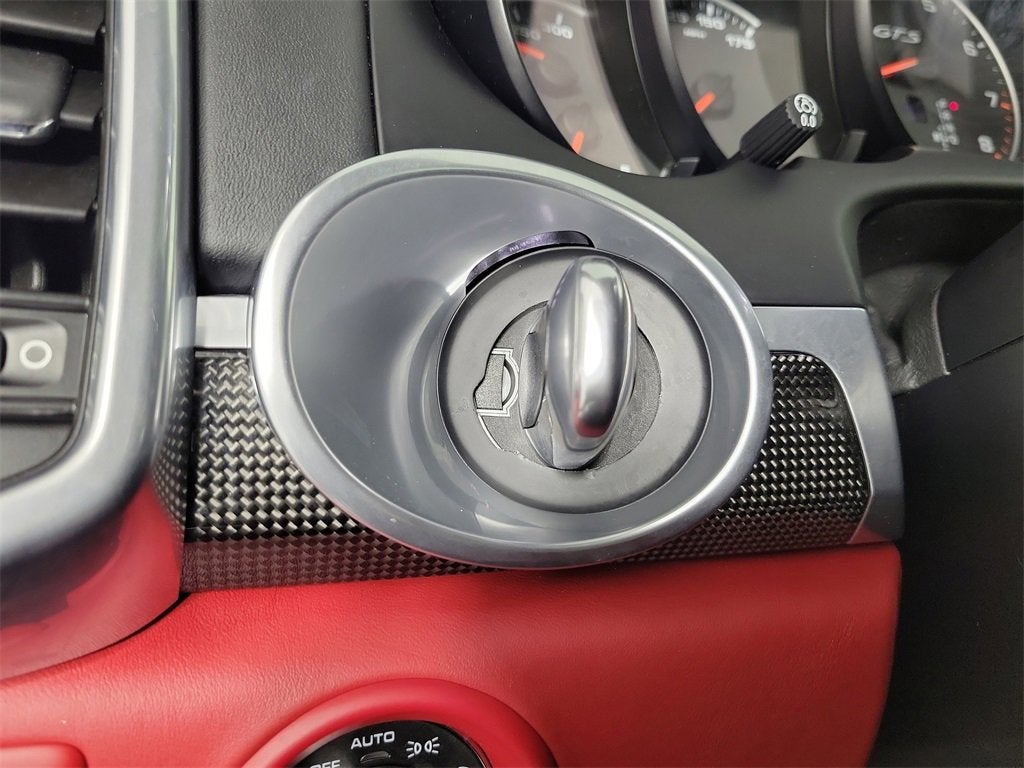 2016 Porsche Cayenne GTS