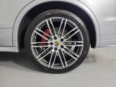 2016 Porsche Cayenne GTS